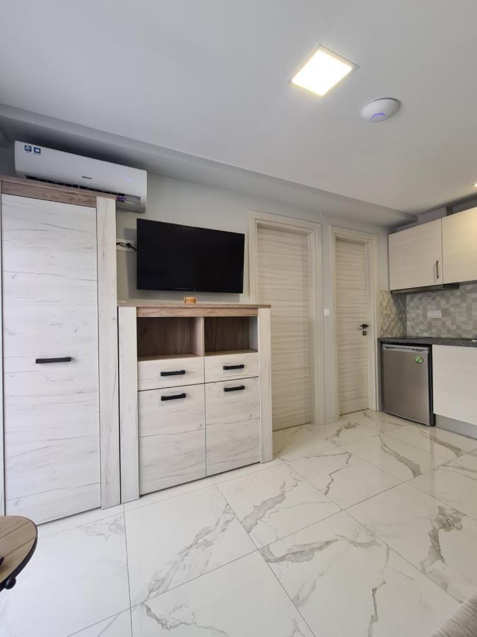 Apartments Nera Paralia-Apartment With Sea View Exteriör bild