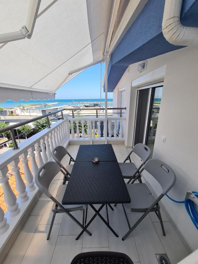 Apartments Nera Paralia-Apartment With Sea View Exteriör bild