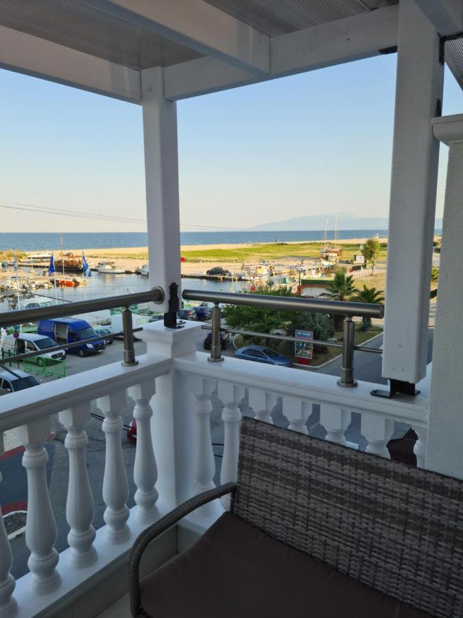 Apartments Nera Paralia-Apartment With Sea View Exteriör bild