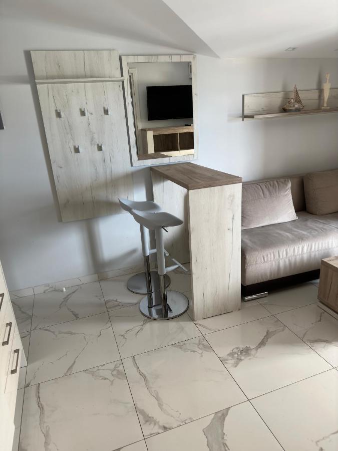 Apartments Nera Paralia-Apartment With Sea View Exteriör bild