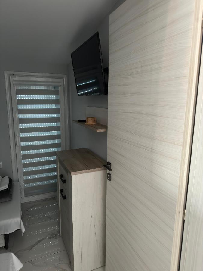 Apartments Nera Paralia-Apartment With Sea View Exteriör bild